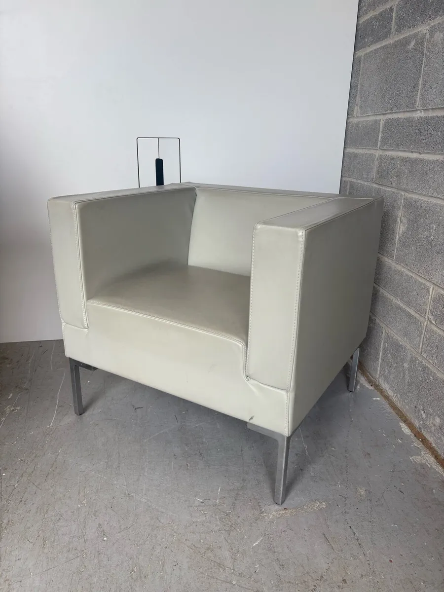 Soft seating - Image 1