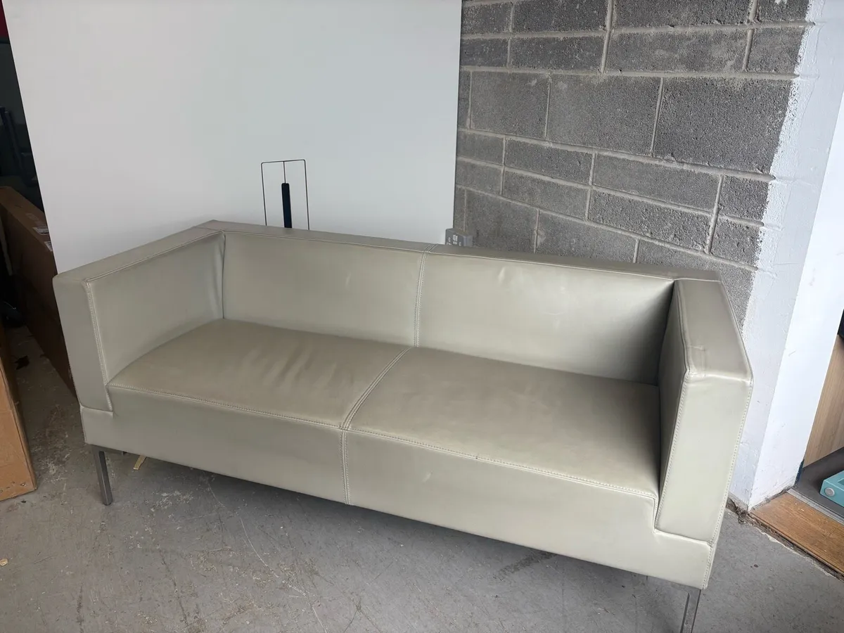 Soft seating - Image 3