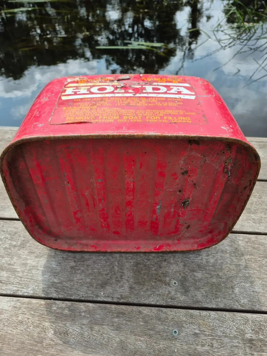 Honda Outboard old style 13 l  steel petrol tank. - Image 2