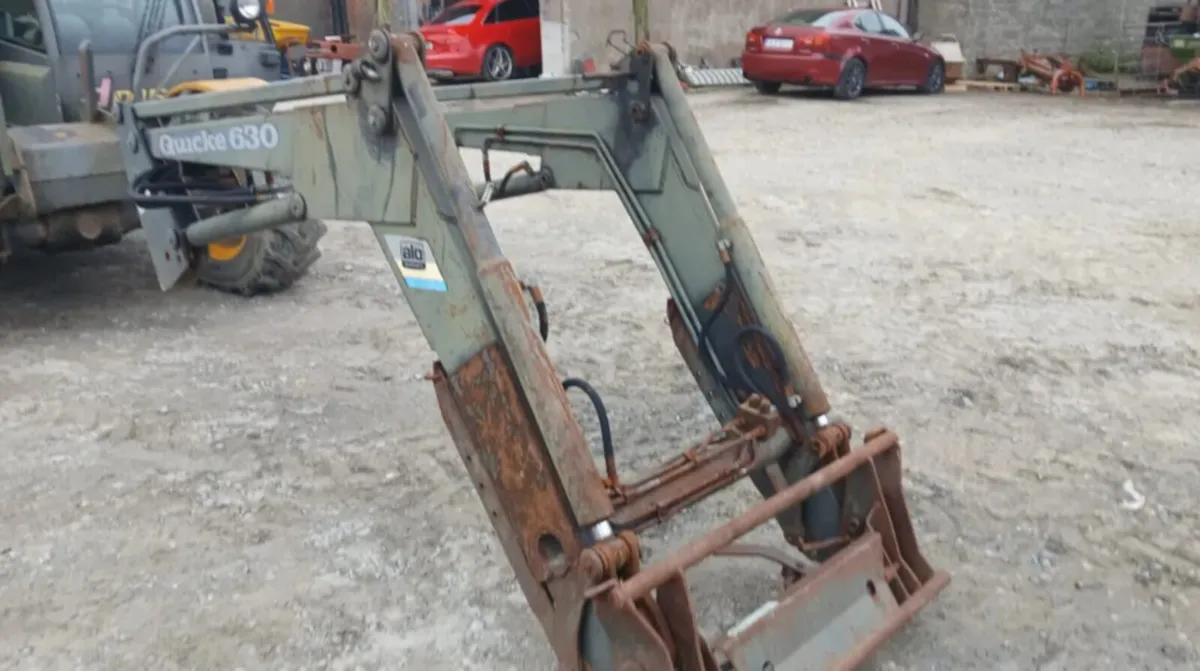 front loaders for 390 and 399 - Image 2