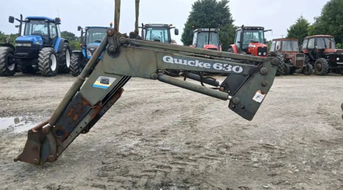front loaders for 390 and 399 - Image 3