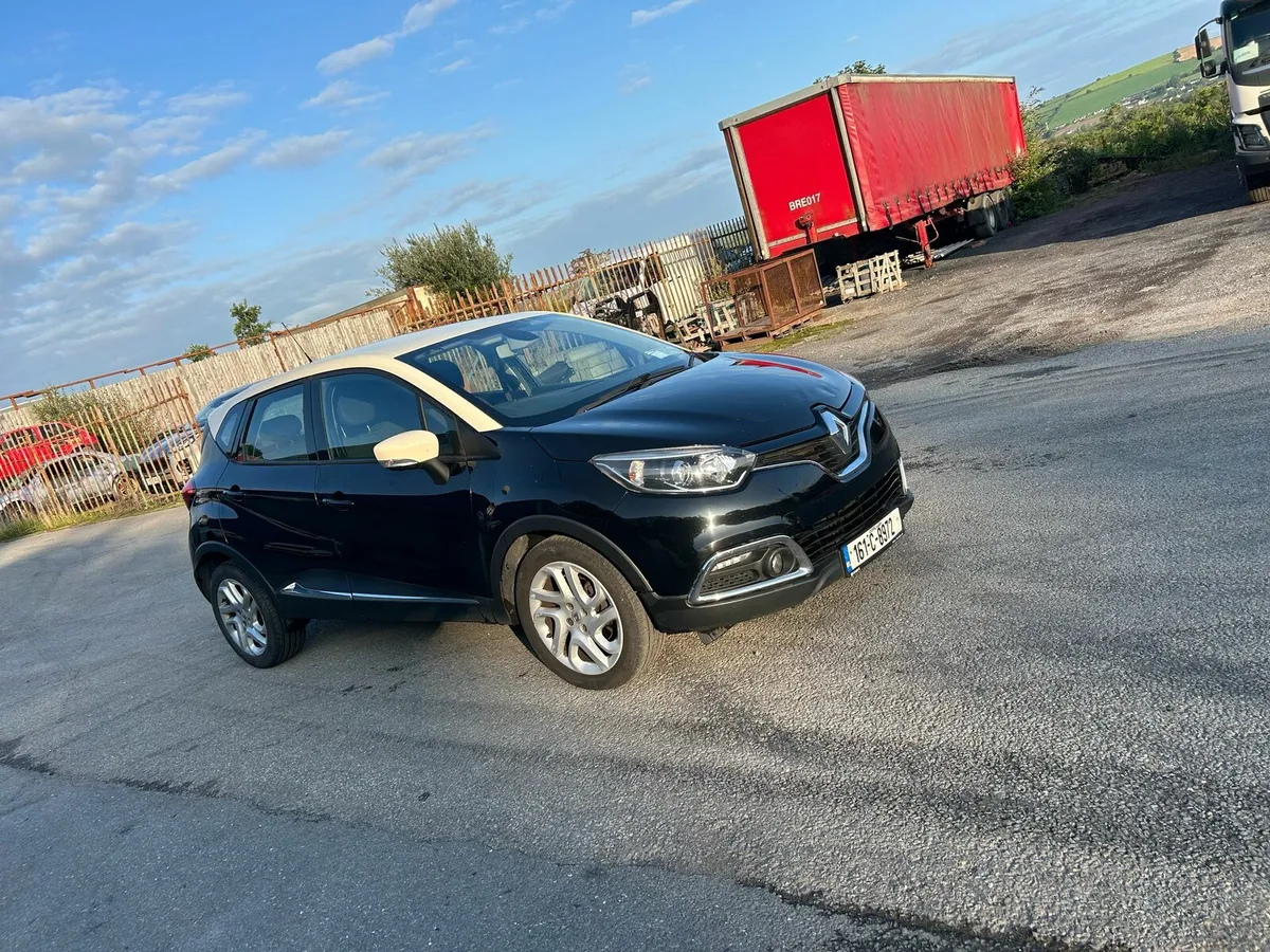 Renault captur - Image 2