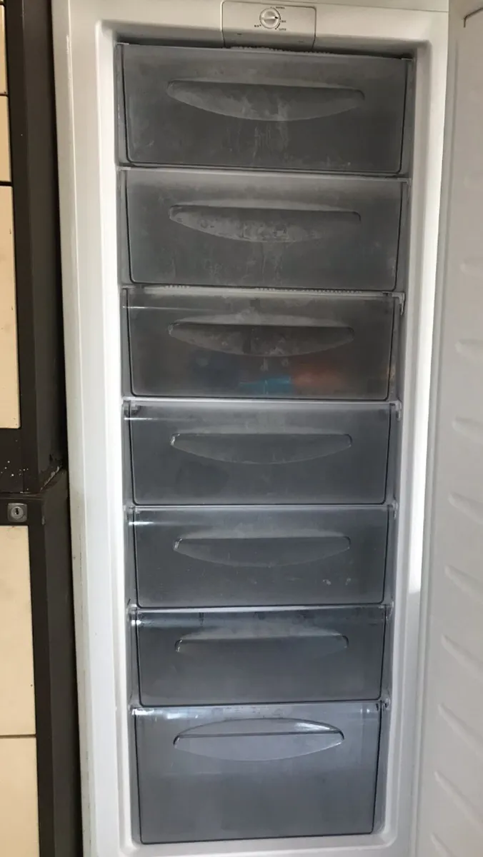Freezer - Image 3