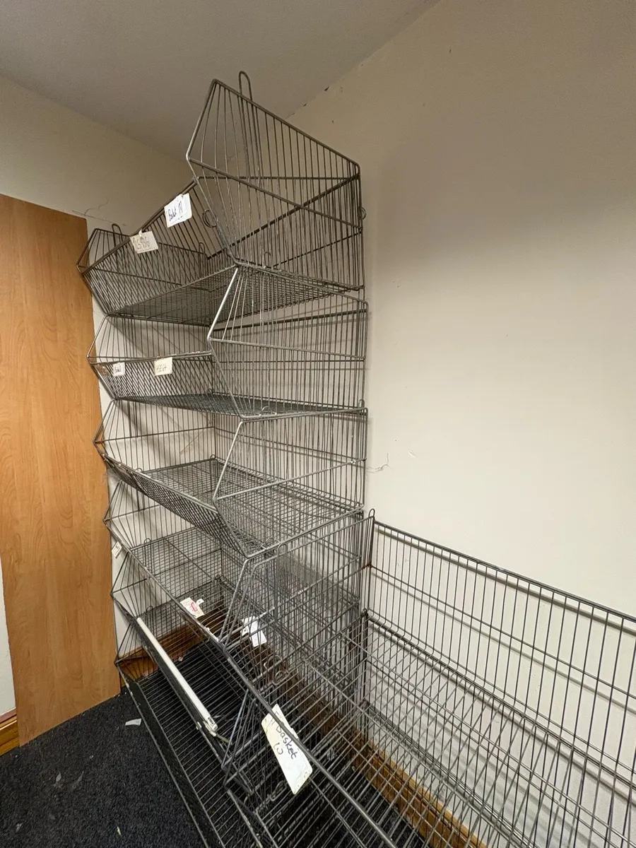 Stacking basket for shelving - Image 1