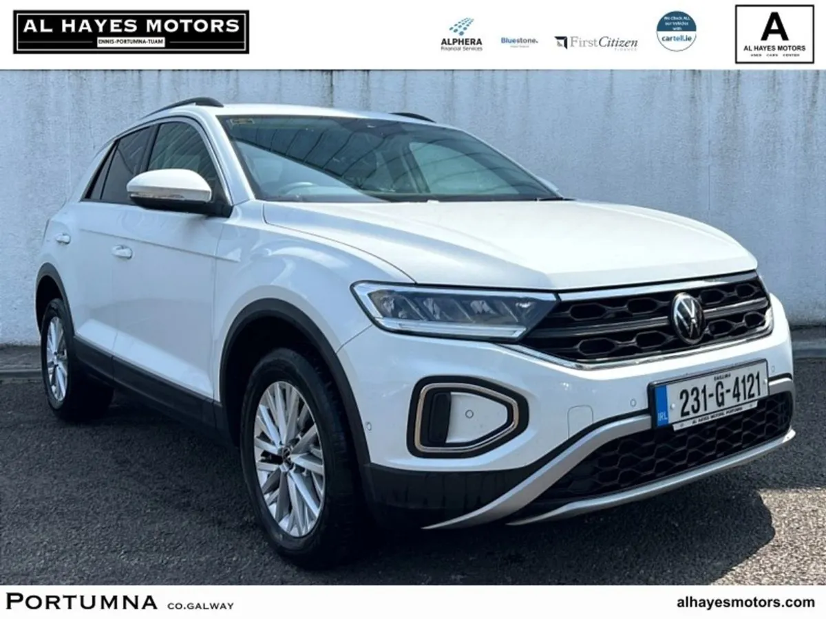 Volkswagen T-Roc Life 2.0 TDI 6speed 116BHP - Image 1