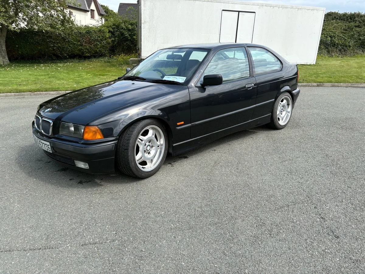 BMW E36 316i Compact - Image 2
