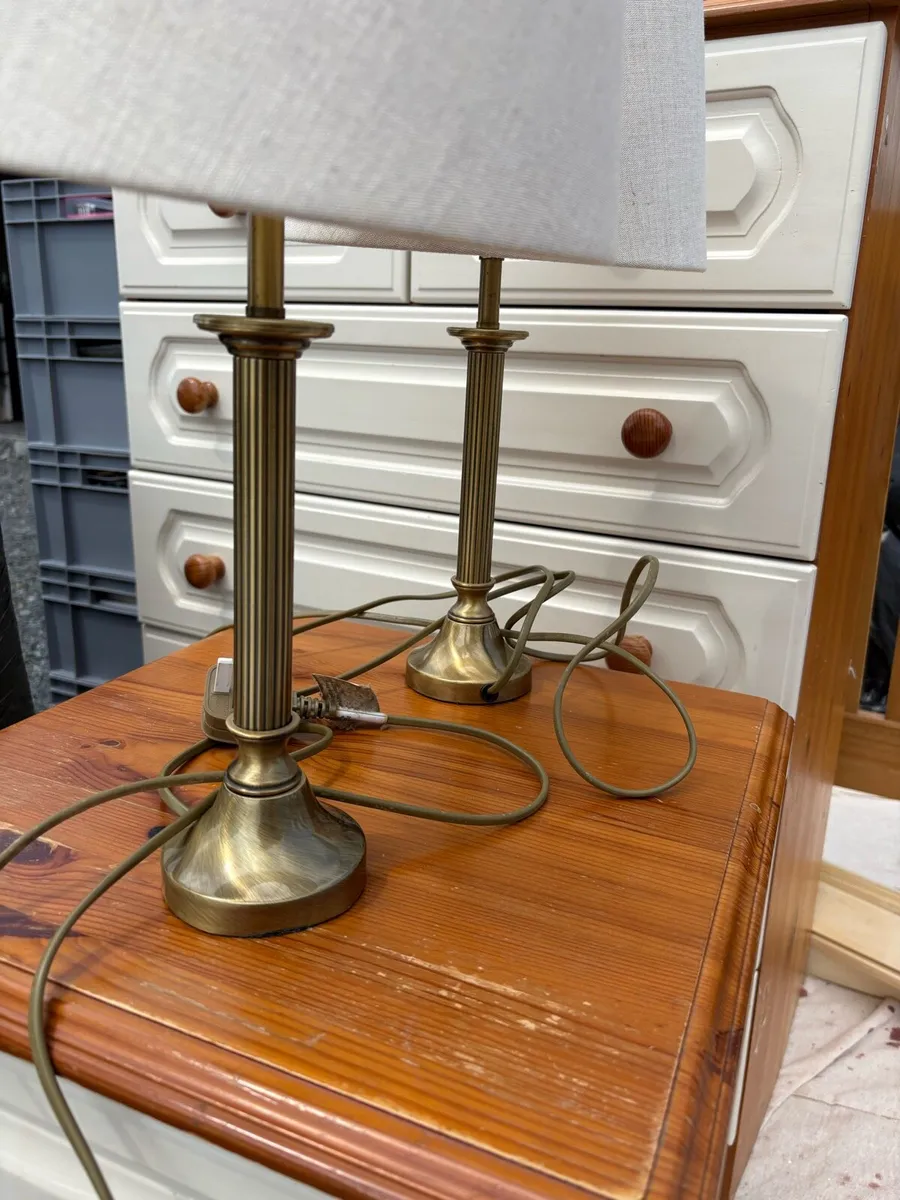 Brass bedside lamp - Image 2