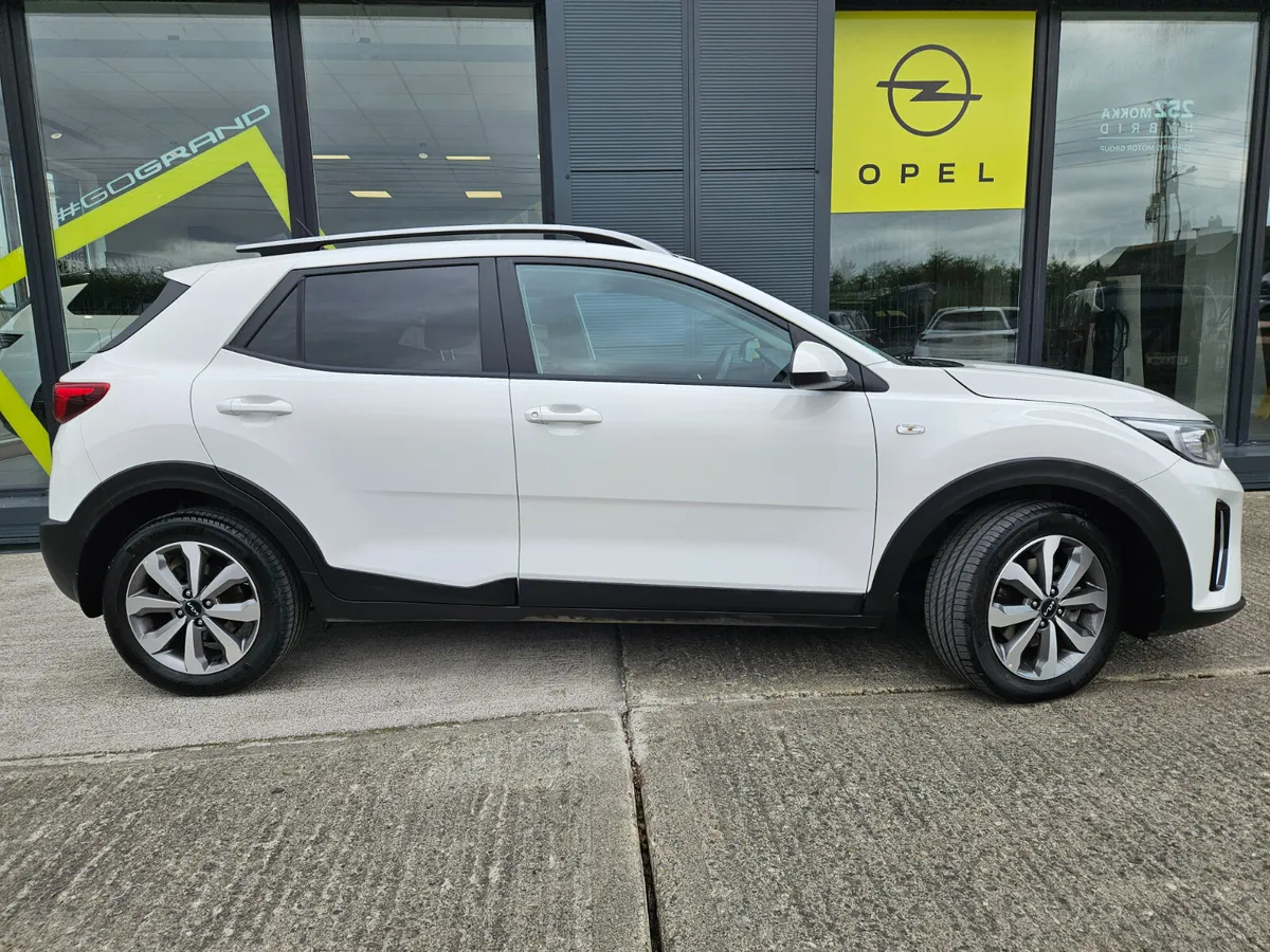 Kia Stonic K2 1.2 Petrol - Image 3
