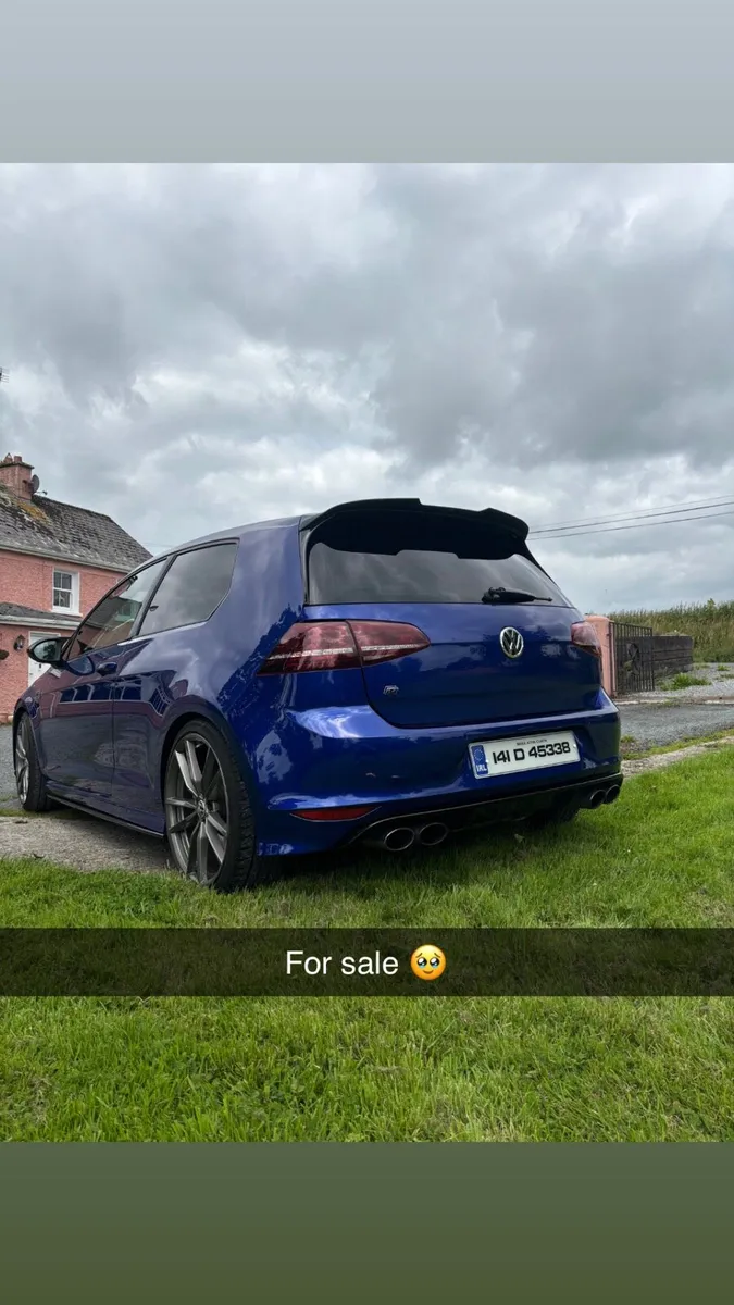 Volkswagen Golf R - Image 4