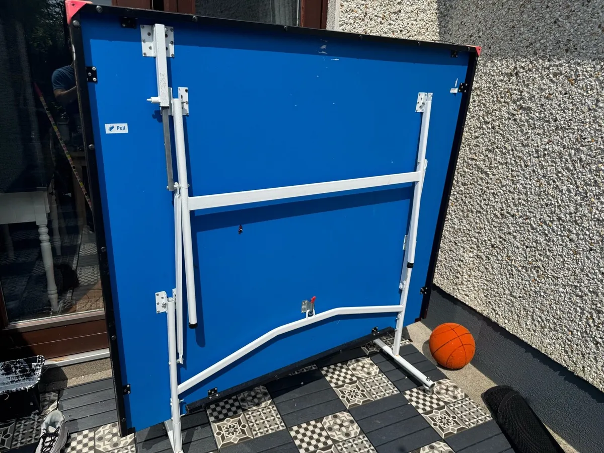 Table tennis table - Image 3