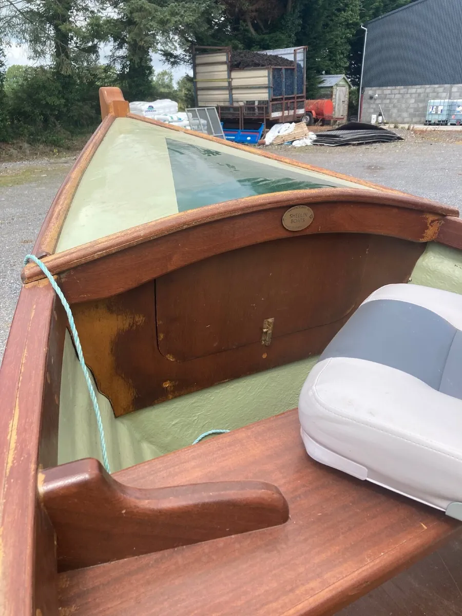 19 ft Boat - Image 3