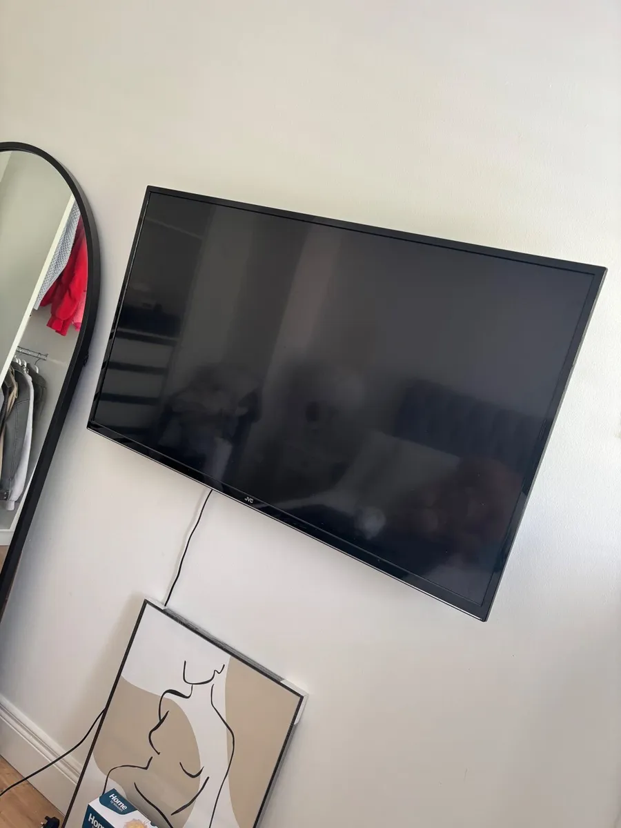Tv - Image 3