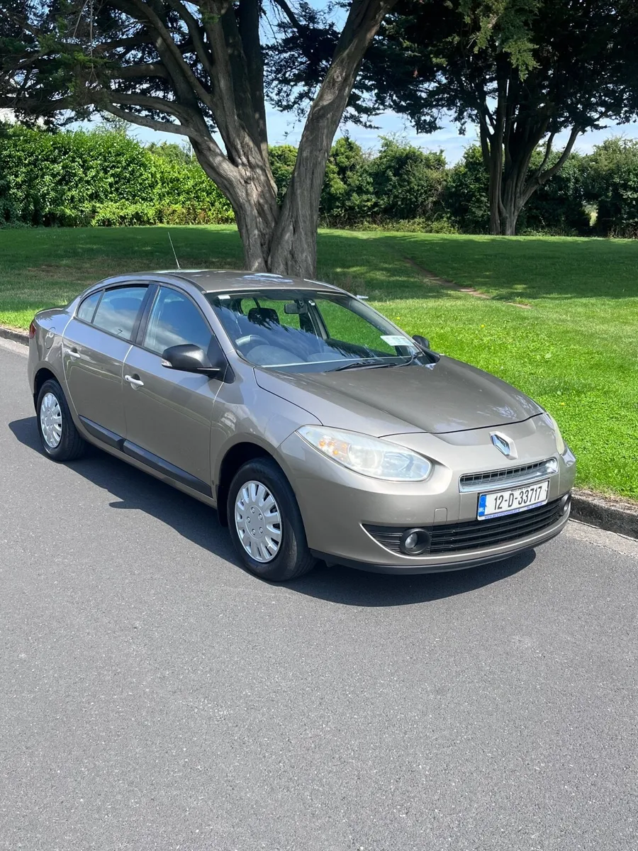 Renault Fluence 2012 - Image 1