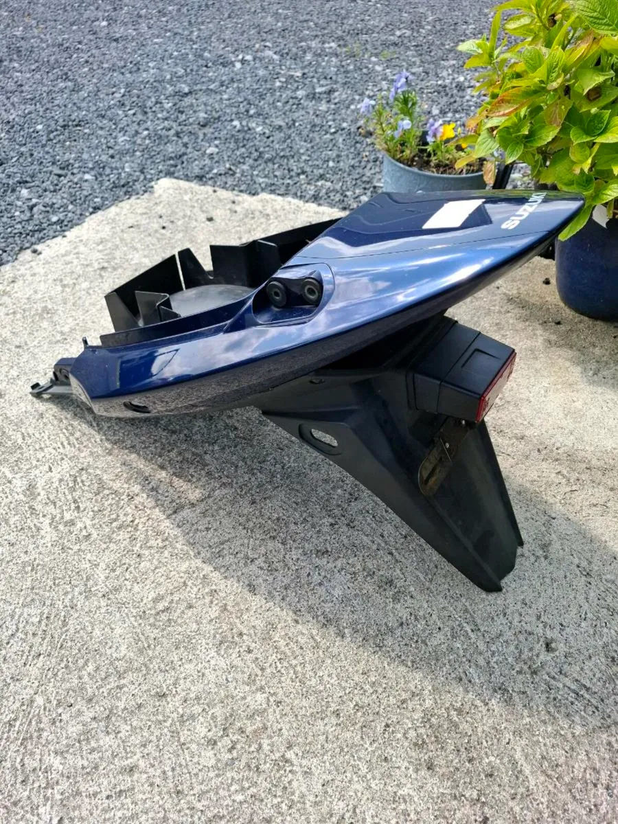 Suzuki bandit tailpeice - Image 1