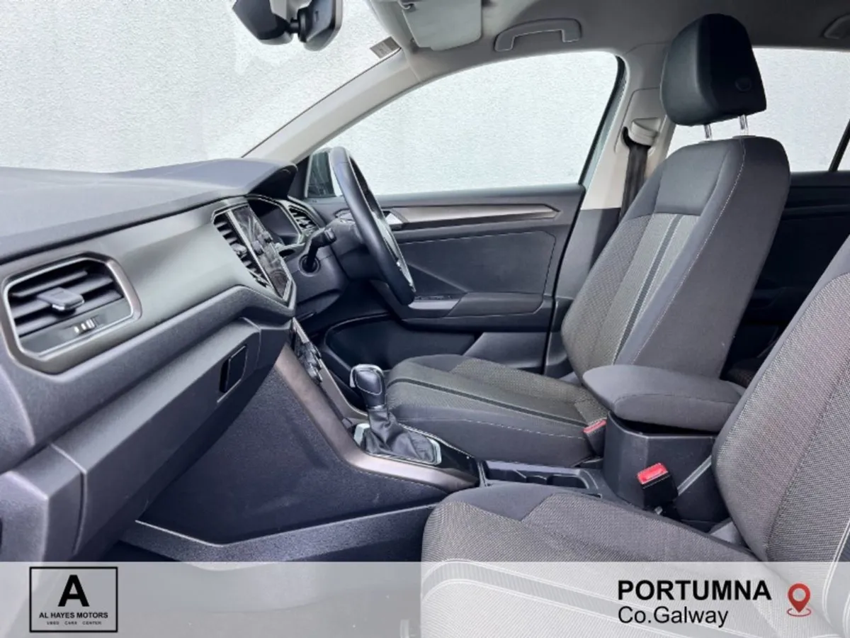 Volkswagen T-Roc Automatic Design 1.5 TSI 150BHP - Image 4