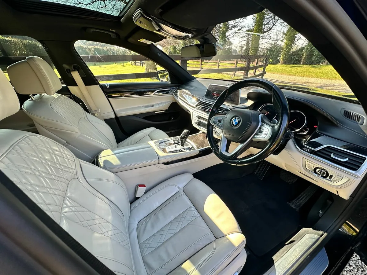 BMW 7-Series 2016 - Image 3