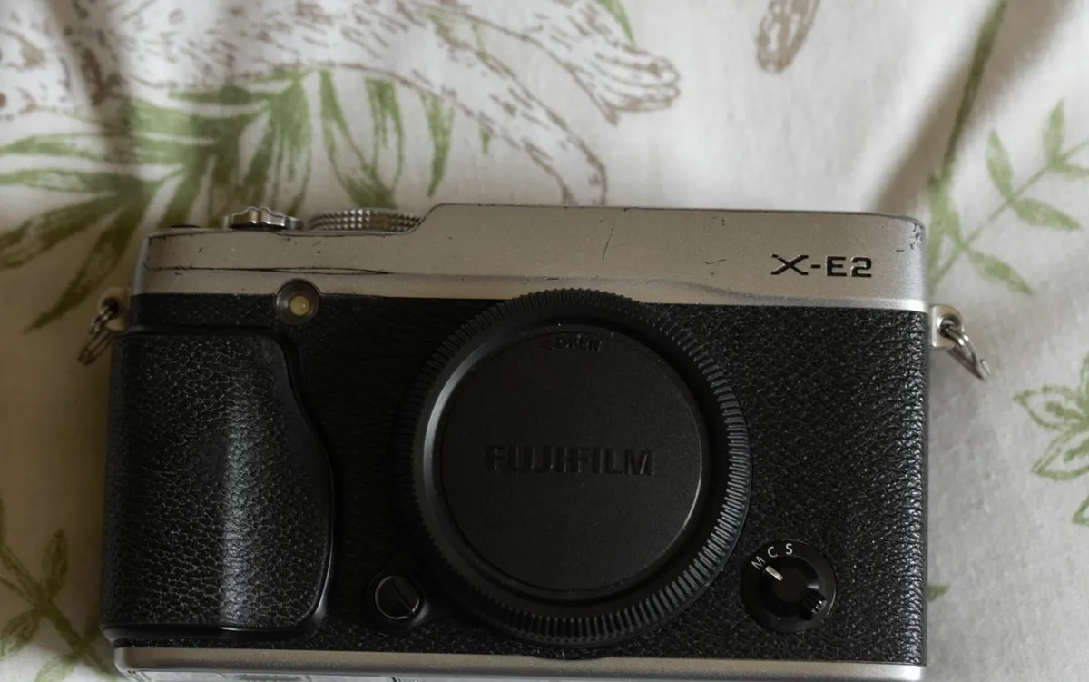 Fujifilm X-E2 camera - Image 1