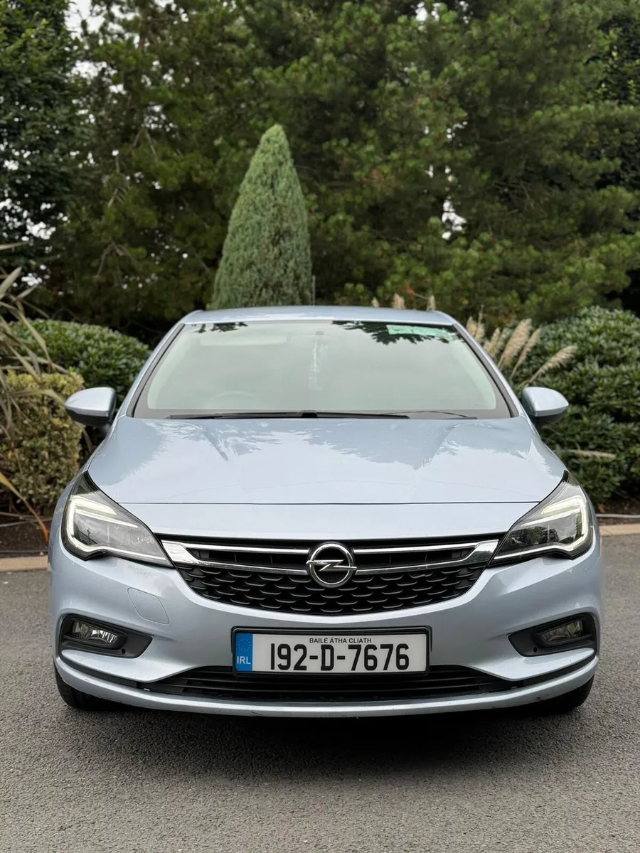 Opel Astra 2019 - Image 3