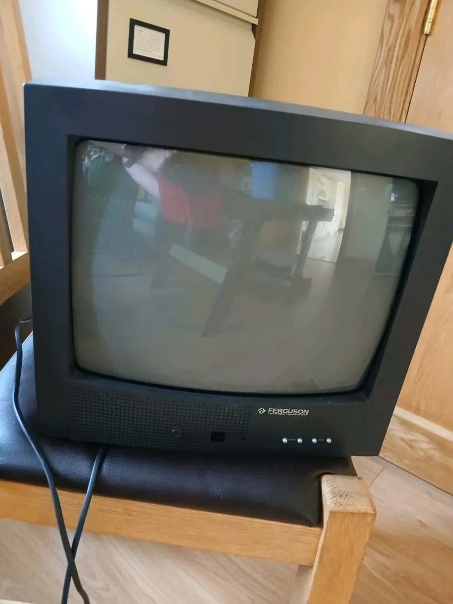 Retro portable TV - Image 1