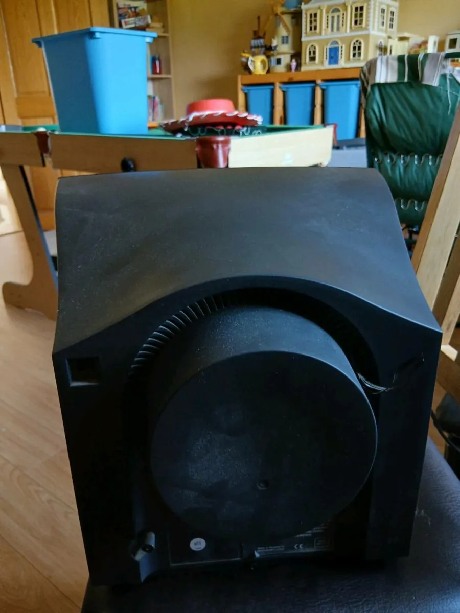 Retro portable TV - Image 3