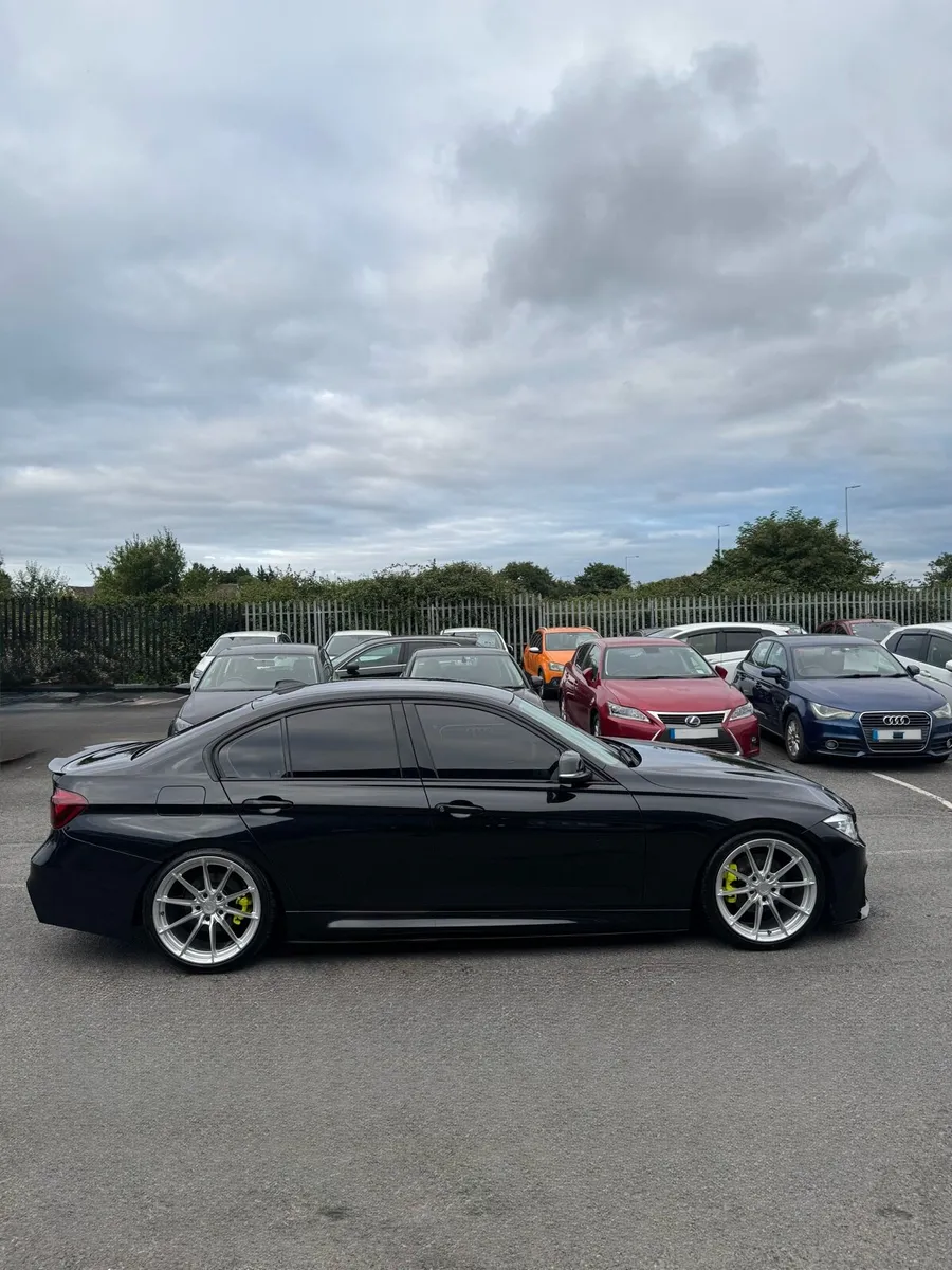 Bmw f30 320D - Image 2