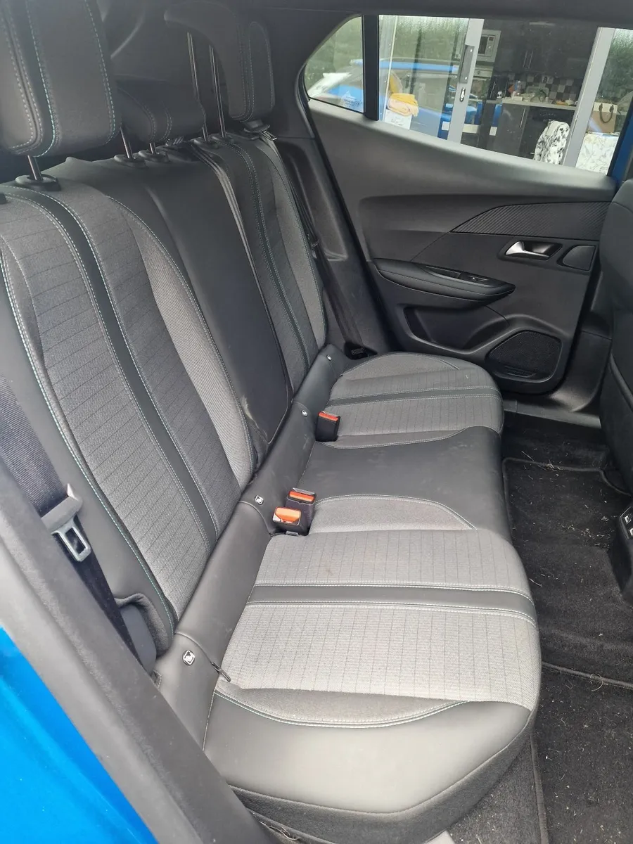 Peugeot 2008 2023 - Image 3