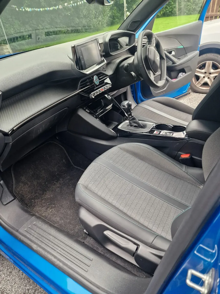 Peugeot 2008 2023 - Image 4