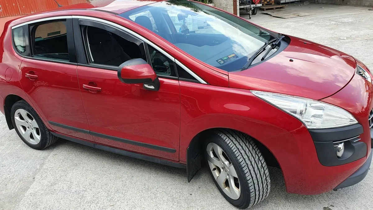 Peugeot 3008 2012 - Image 2