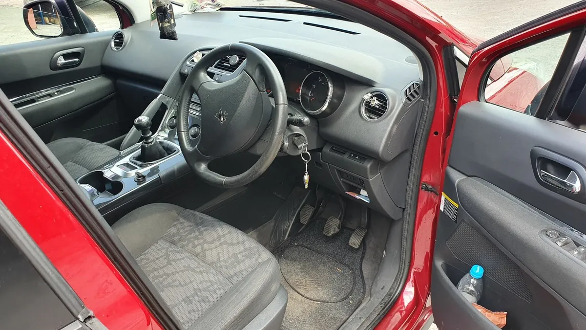 Peugeot 3008 2012 - Image 4