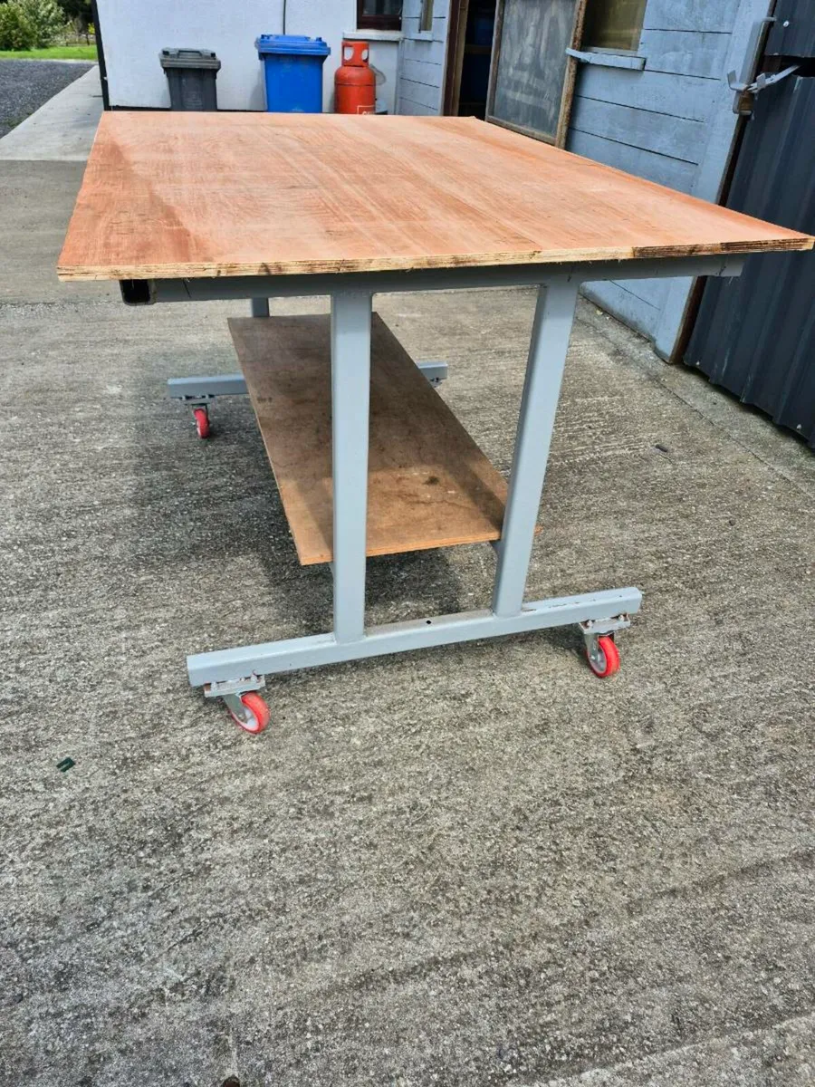 Workshop bench - Image 2