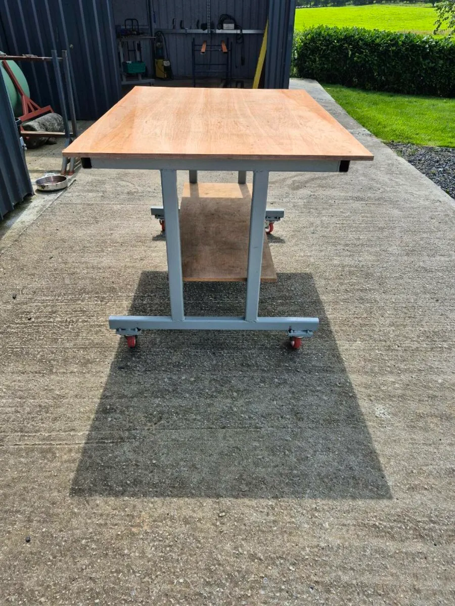 Workshop bench - Image 3