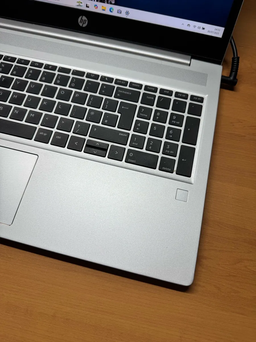 Hp laptop 32gb ram 256ssd windows 11 - Image 2