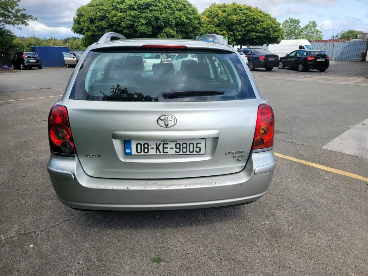 2008 toyota Aventis nct and tax - Image 4