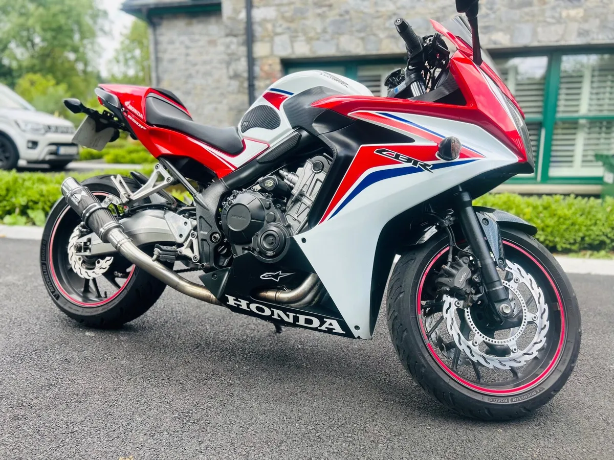 Honda CBR 650f  2015 (ON HOLD) - Image 3