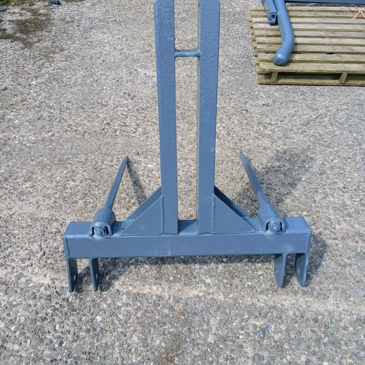 Bale lifter +  Double prong spike 300 - Image 4