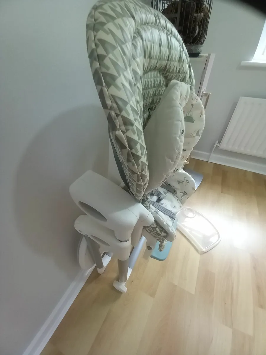 High chair - Image 3