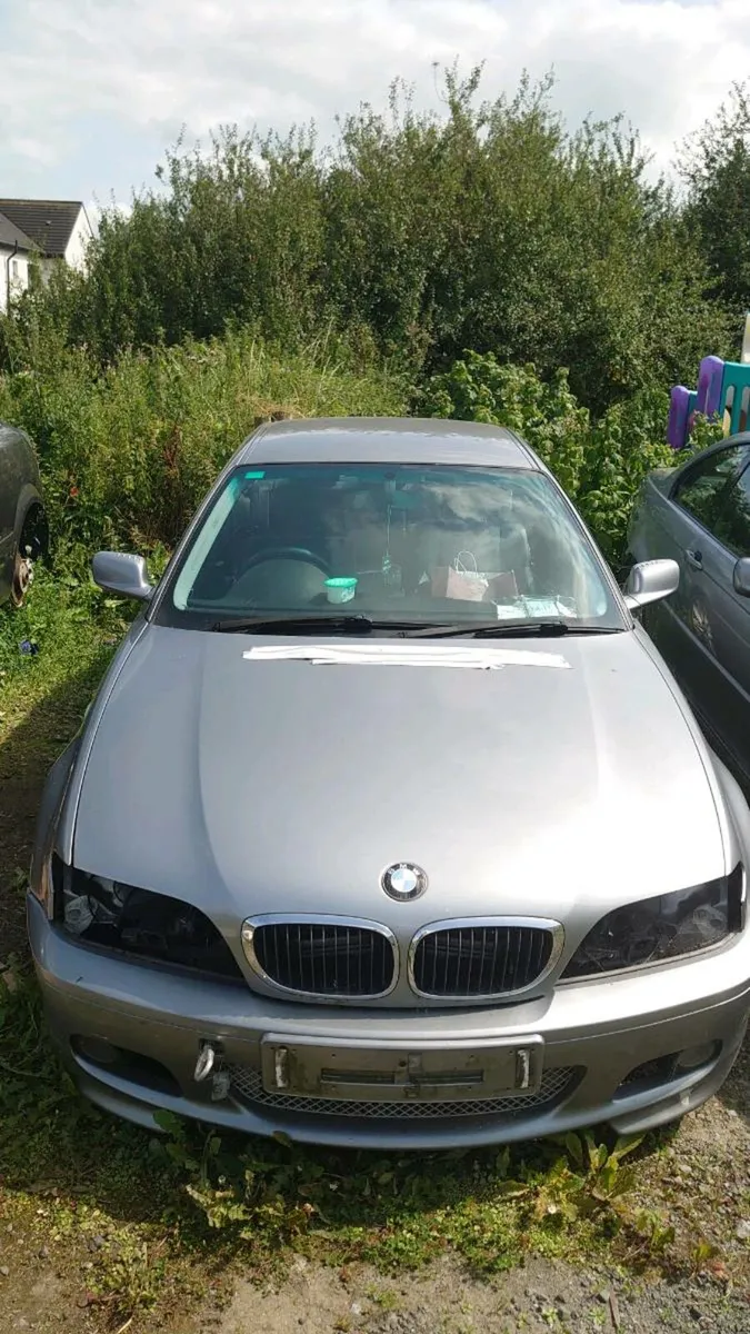 BMW PROJECTS FLASH SALE - Image 2