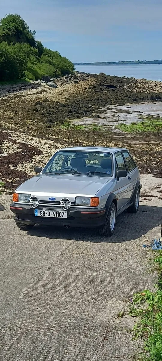 Ford Fiesta  XR2 1988 - Image 4
