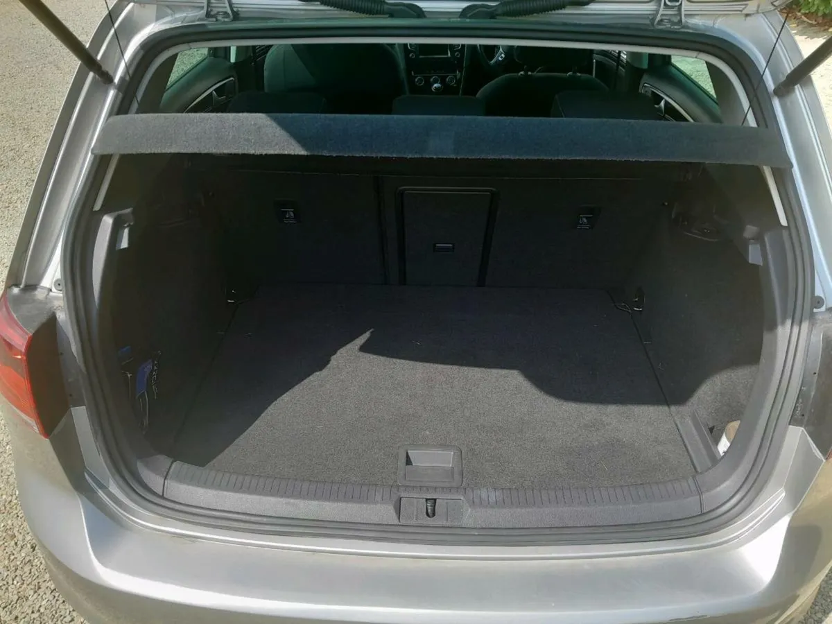 VW Golf 1.6tdi Highline - Image 2