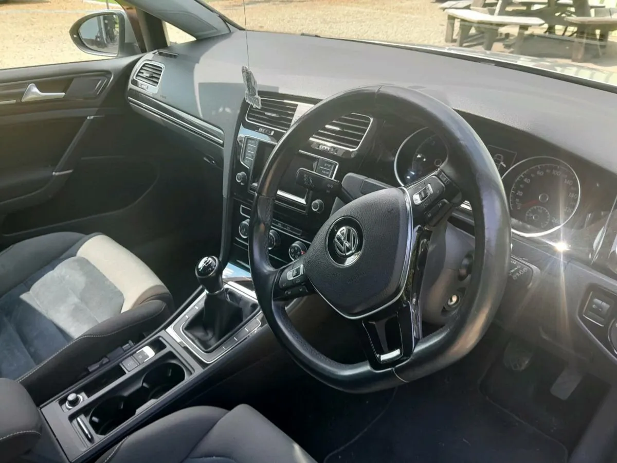 VW Golf 1.6tdi Highline - Image 4