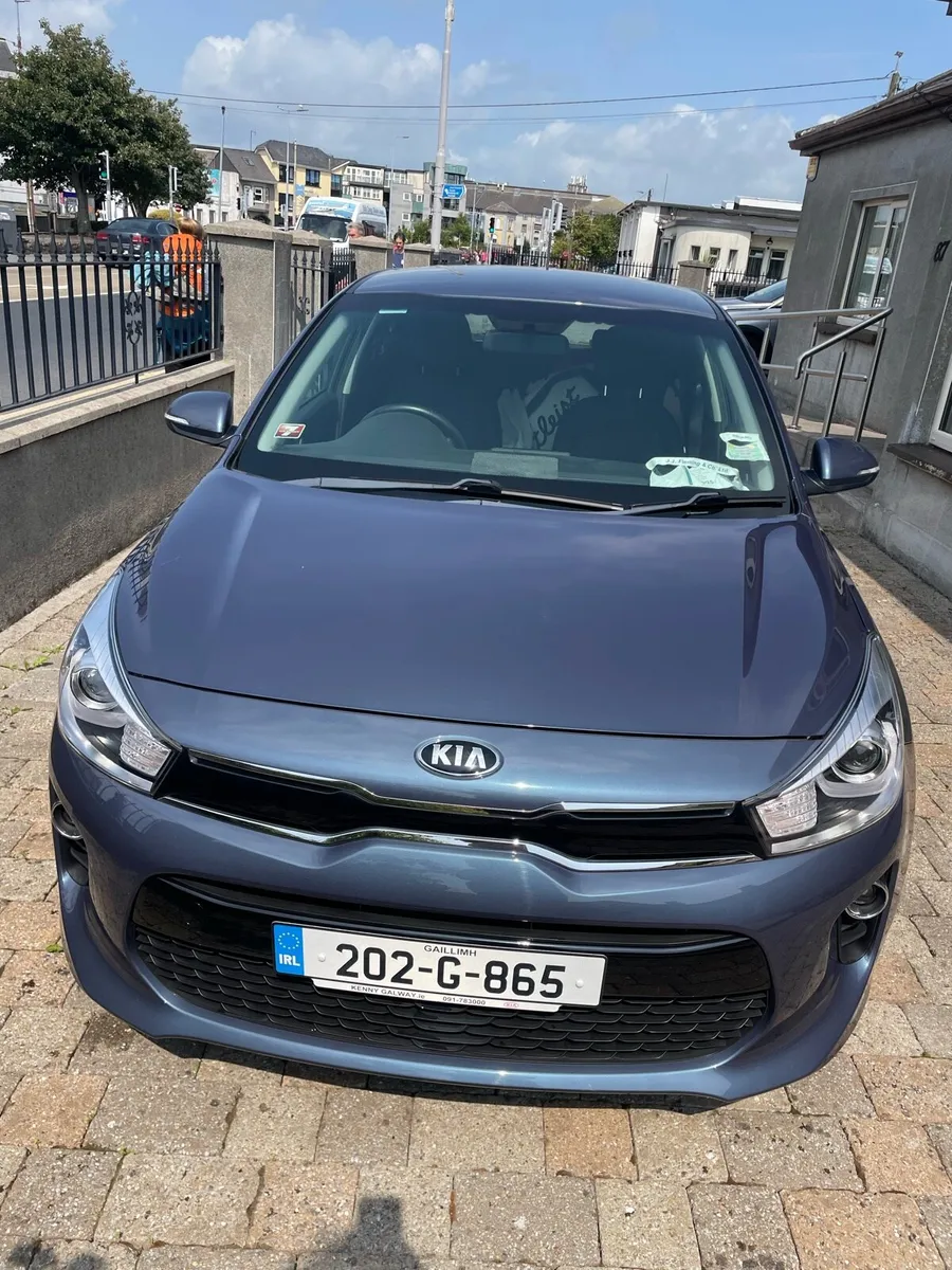 2020 Kia Rio - Image 1