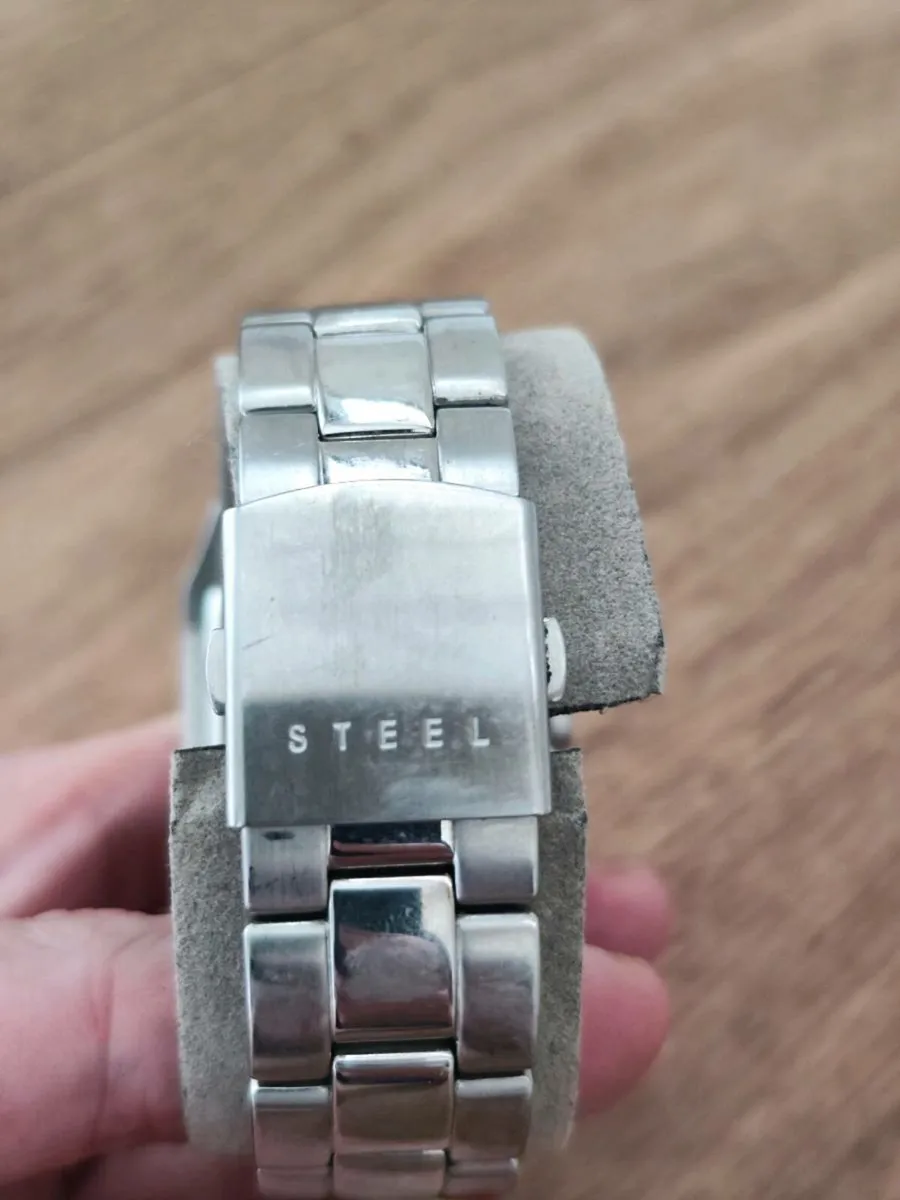 Men's Stainless Steel Guess Watch - Image 3