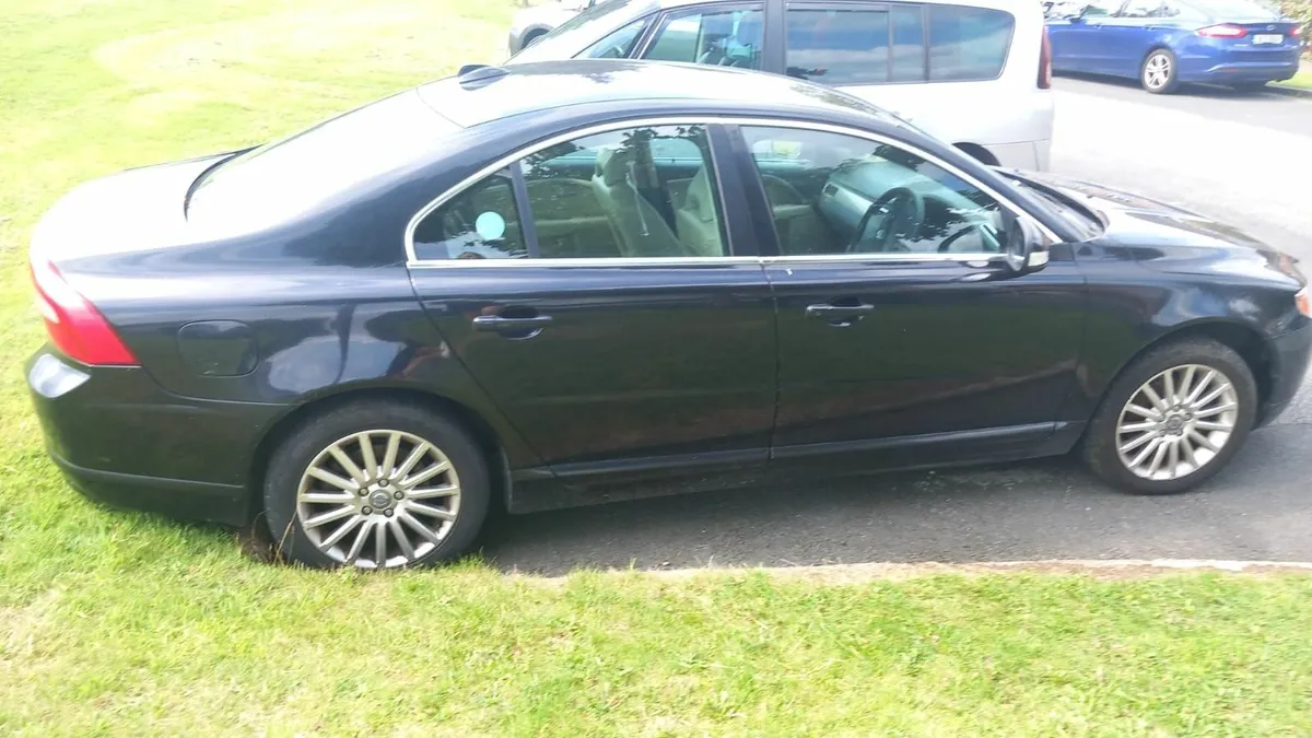 Volvo S80 2009 - Image 1
