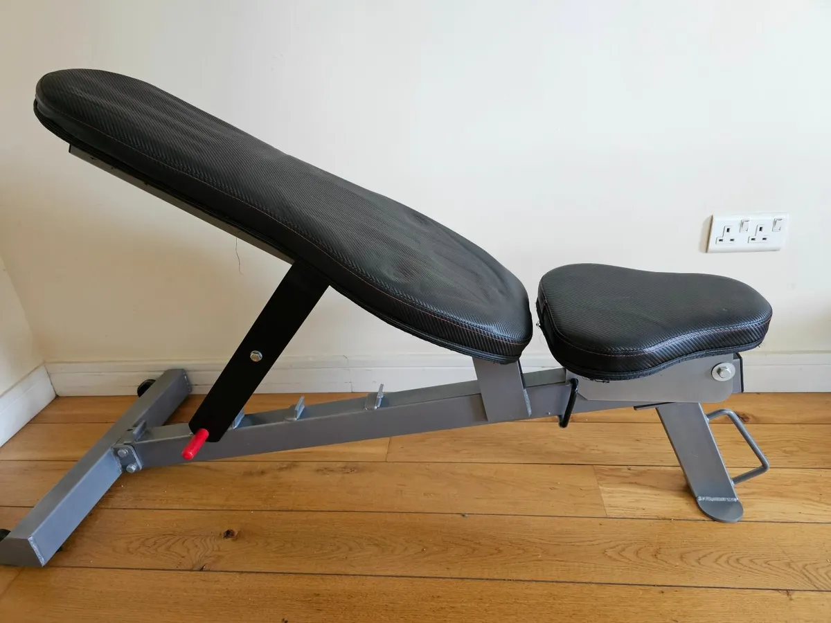 Weightlifting Bench - Image 1