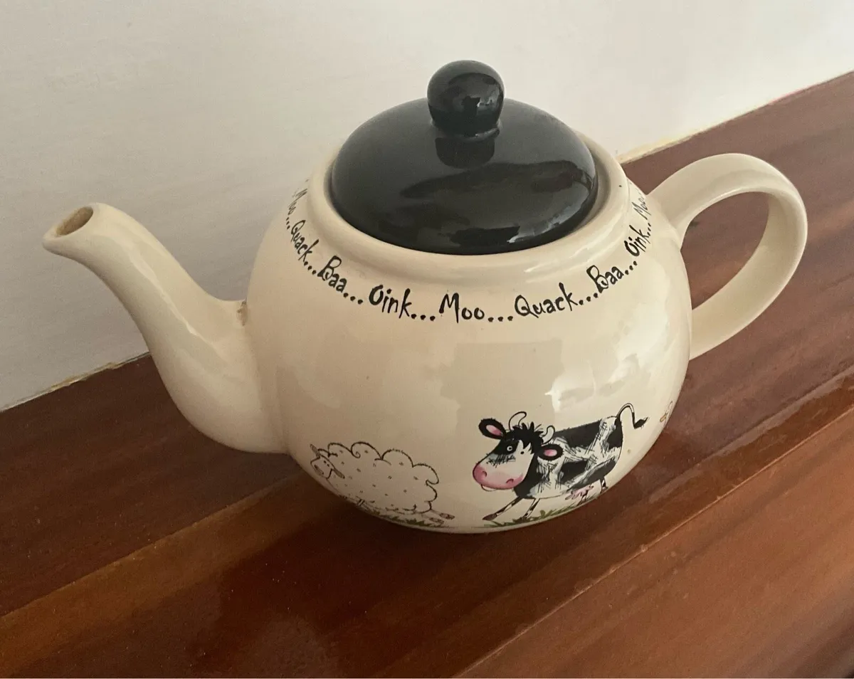 Price Kensington. Home Farm. Teapot.Farm Animals - Image 2