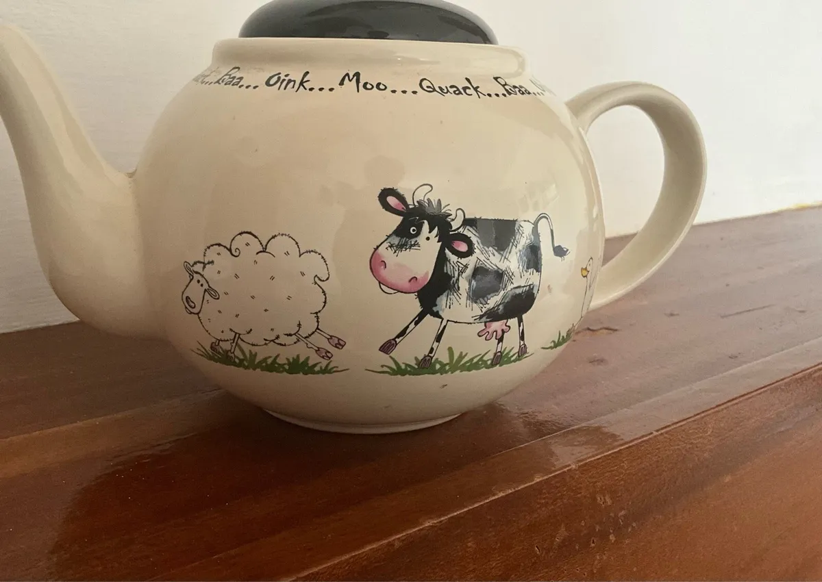 Price Kensington. Home Farm. Teapot.Farm Animals - Image 3