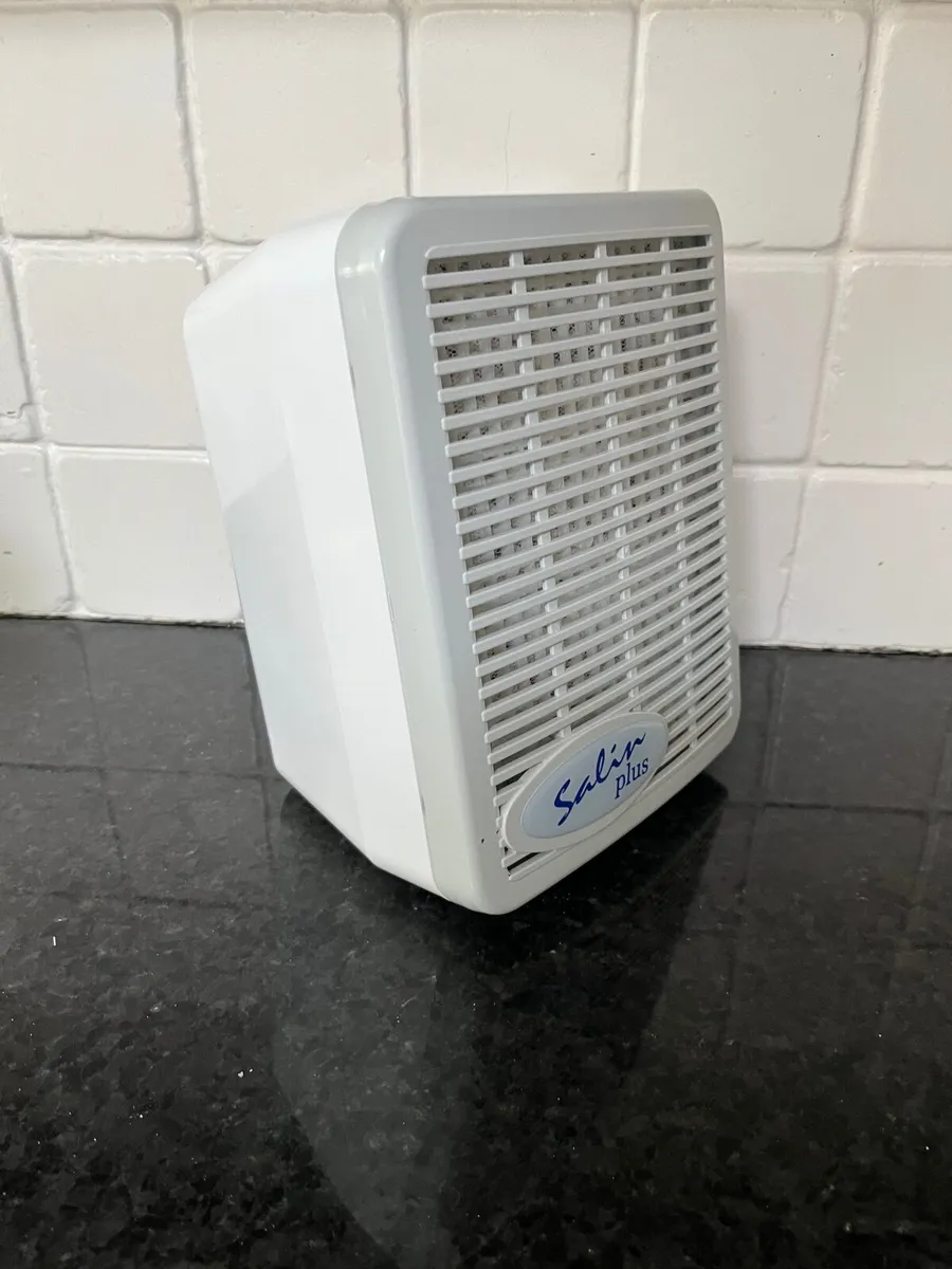 Air Purifier - Image 1
