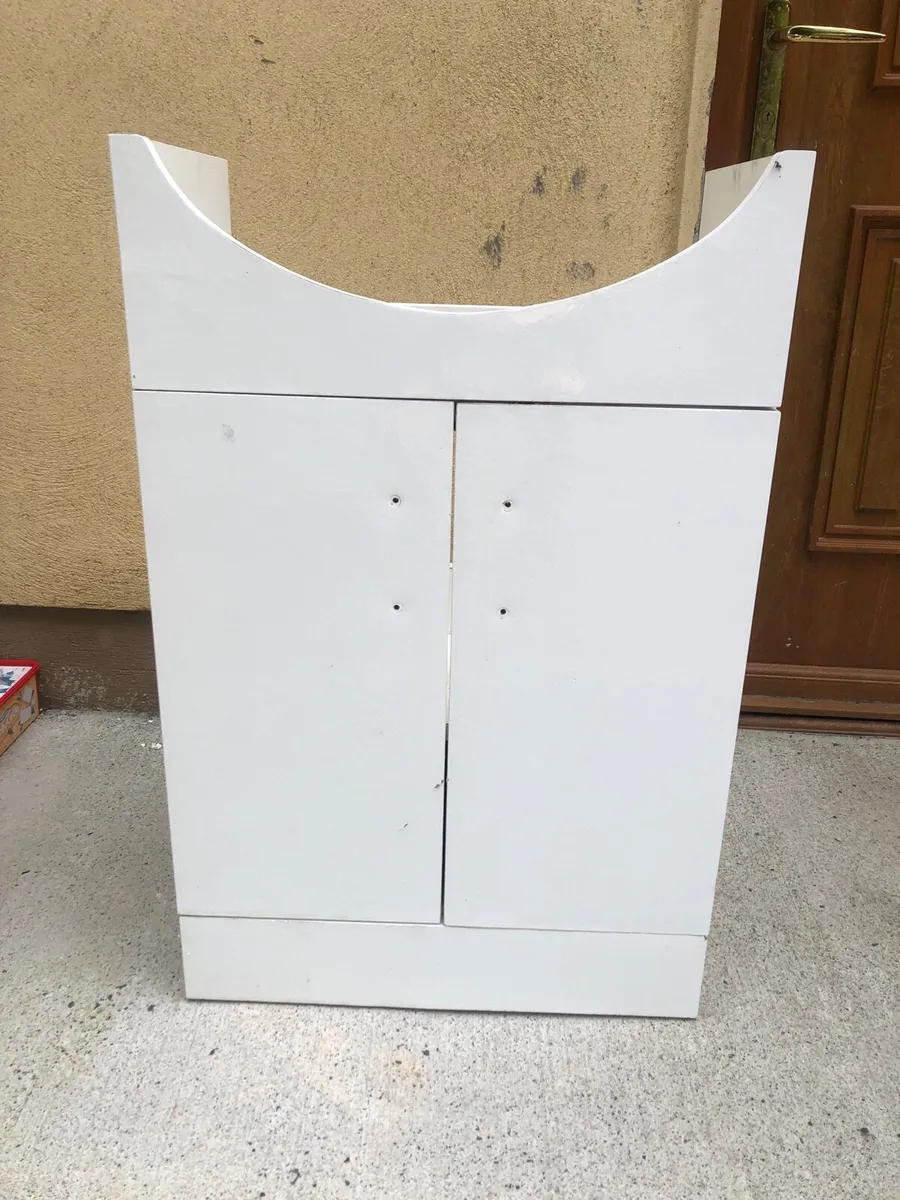 Sink cabinet - Image 1
