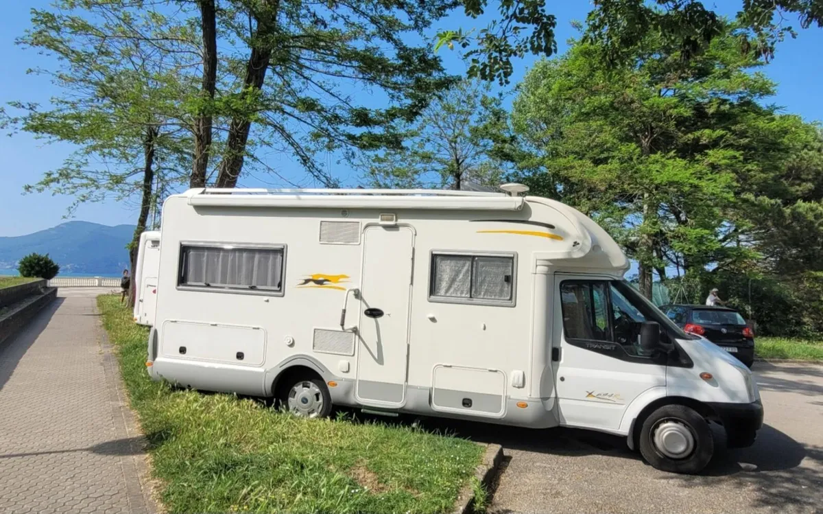 Campervan - Image 3