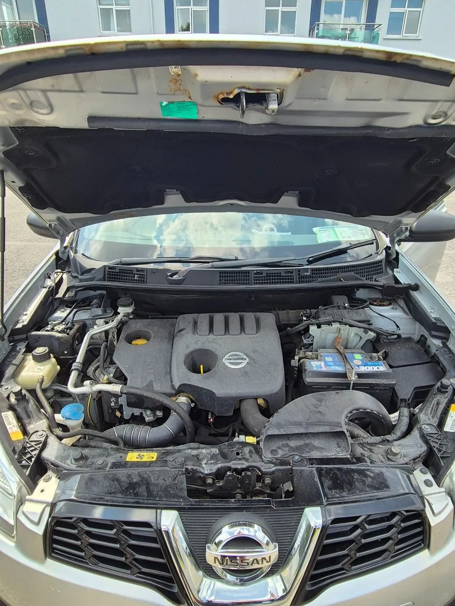 Nissan Qashqai 2010 - Image 3